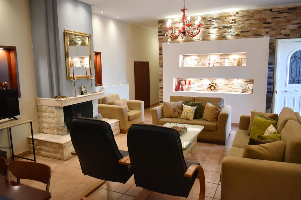 Villa Gomfoi Trikala - Smart Town Bnb Εξωτερικό φωτογραφία